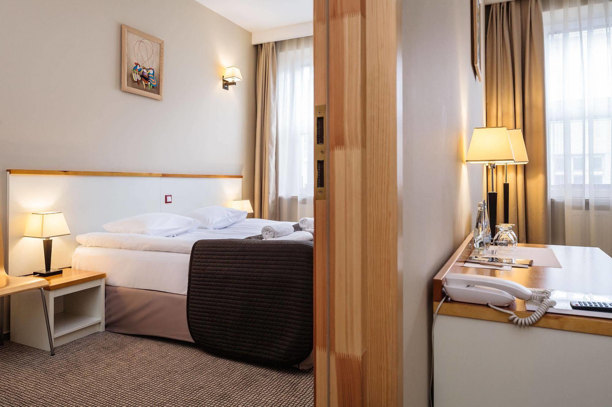 Kracow Hotel apartamentowy 3*